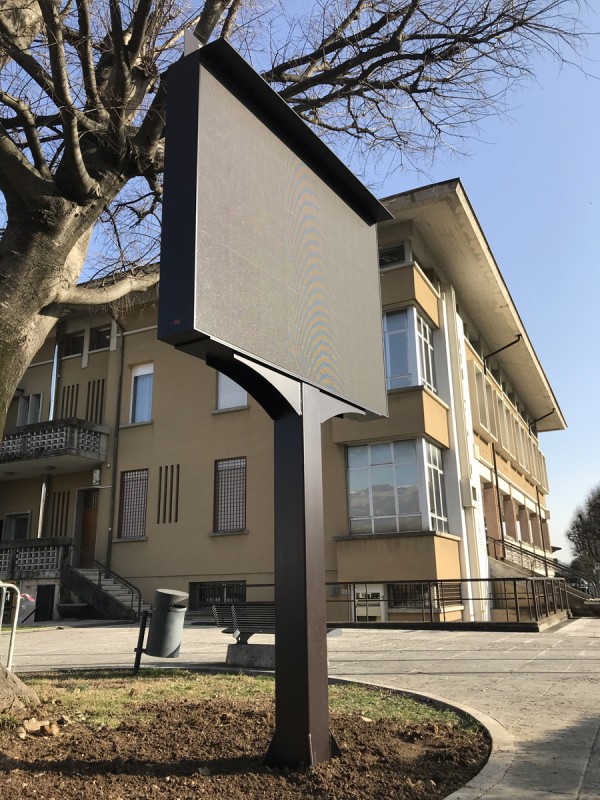 Video display