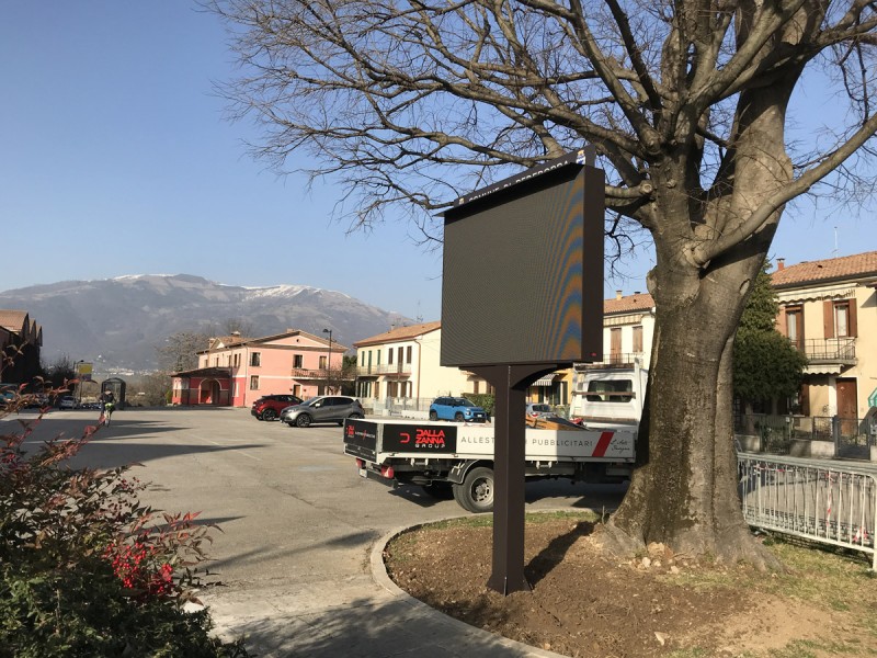Video display